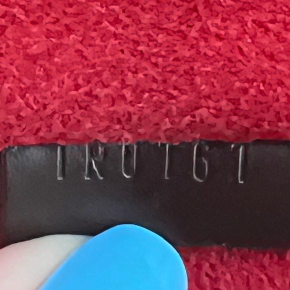 Authentic Louis Vuitton (LV) Damier Ebene Evora Handbag GM - Picture 5 of 8